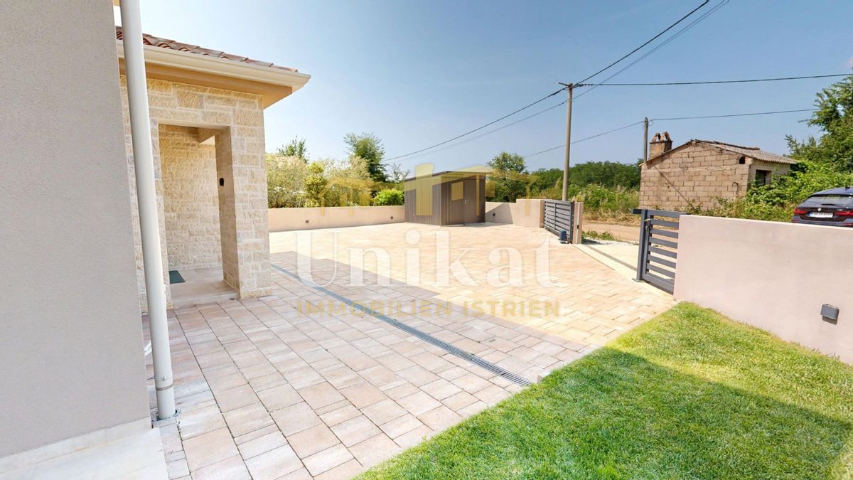 Hiša blizu Vižinade - vrt, bazen, 4 spalnice